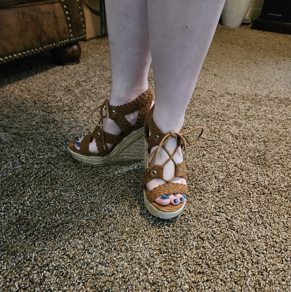 Mossimo Sandal Heels Size 6